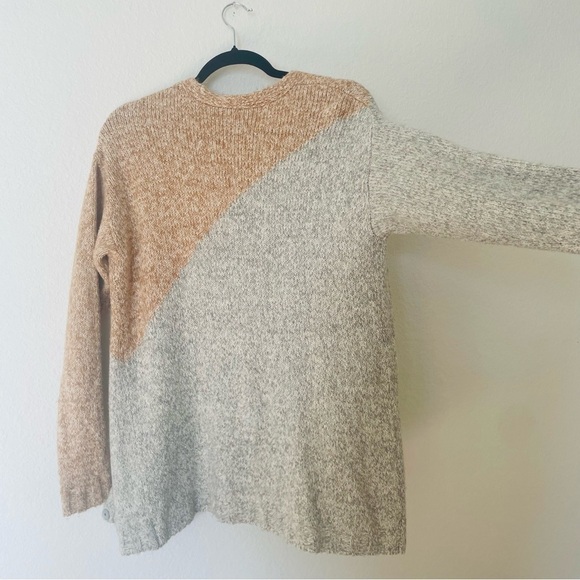 Cabi womans Colorblock Open Front Cardigan size XS snap button neutral soft - Picture 11 of 11